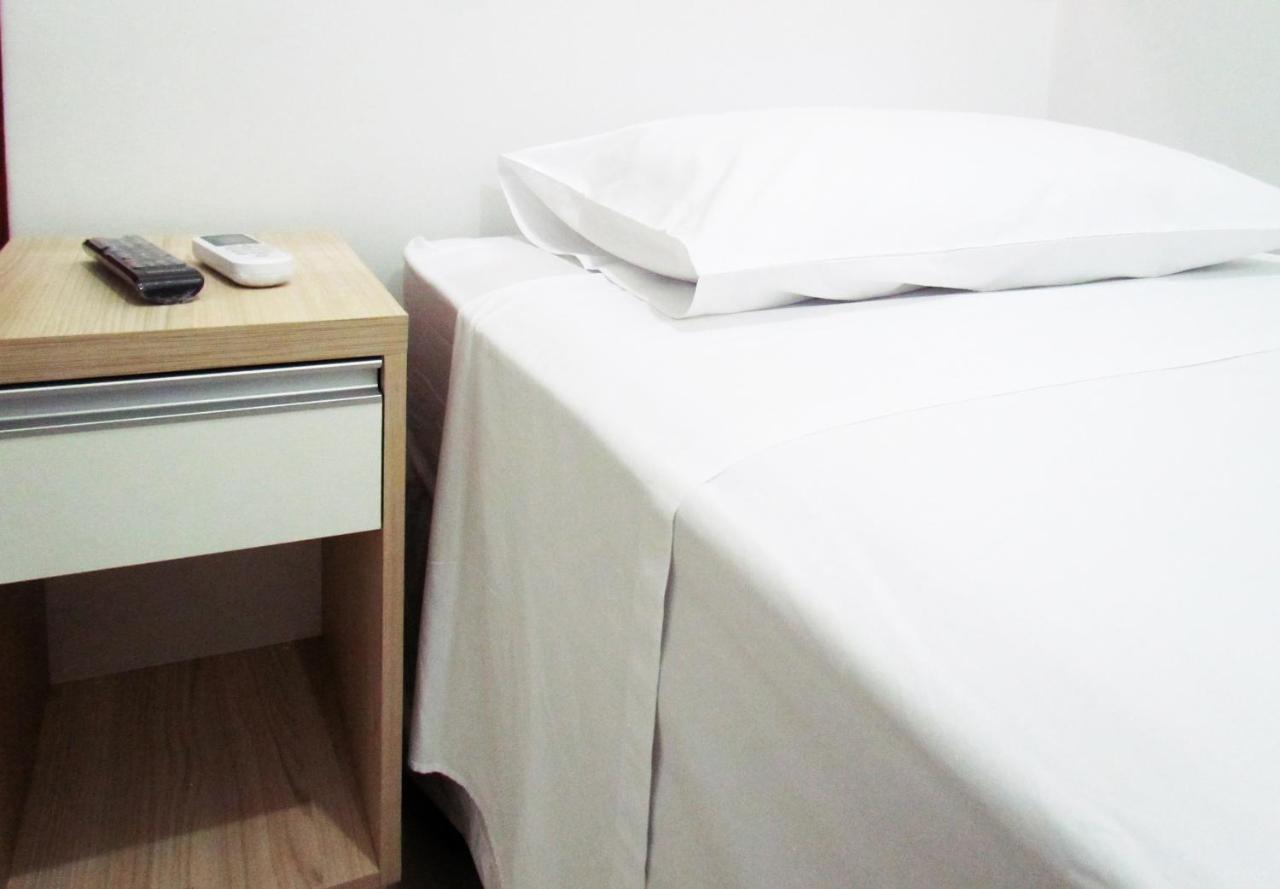 Hotel Oliveiras トリンダーデ エクステリア 写真